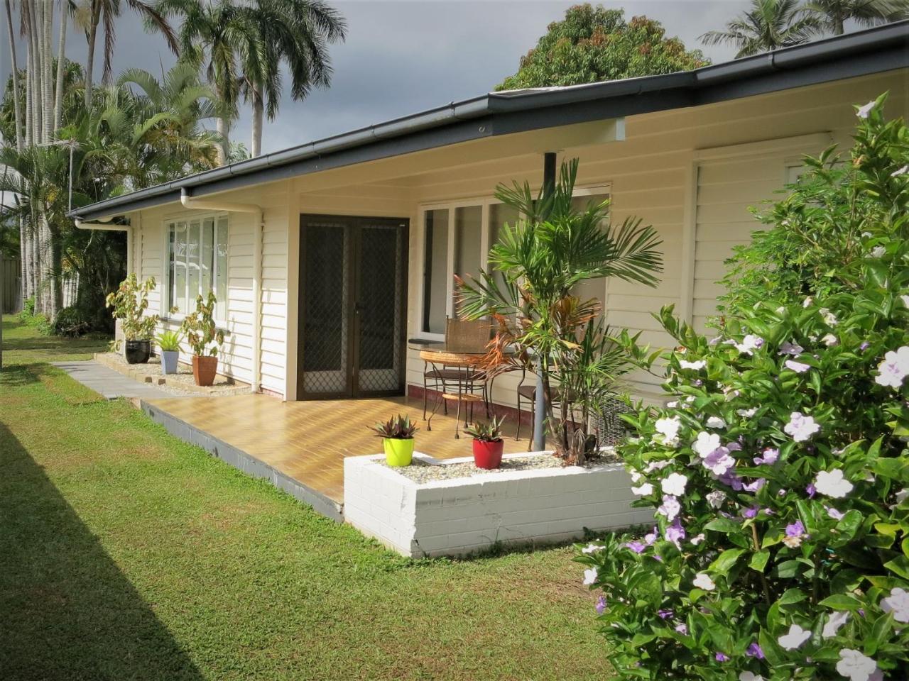 Edge Hill Clean & Green Cairns, 7 Minutes From The Airport, 7 Minutes To Cairns Cbd & Reef Fleet Terminal Kültér fotó