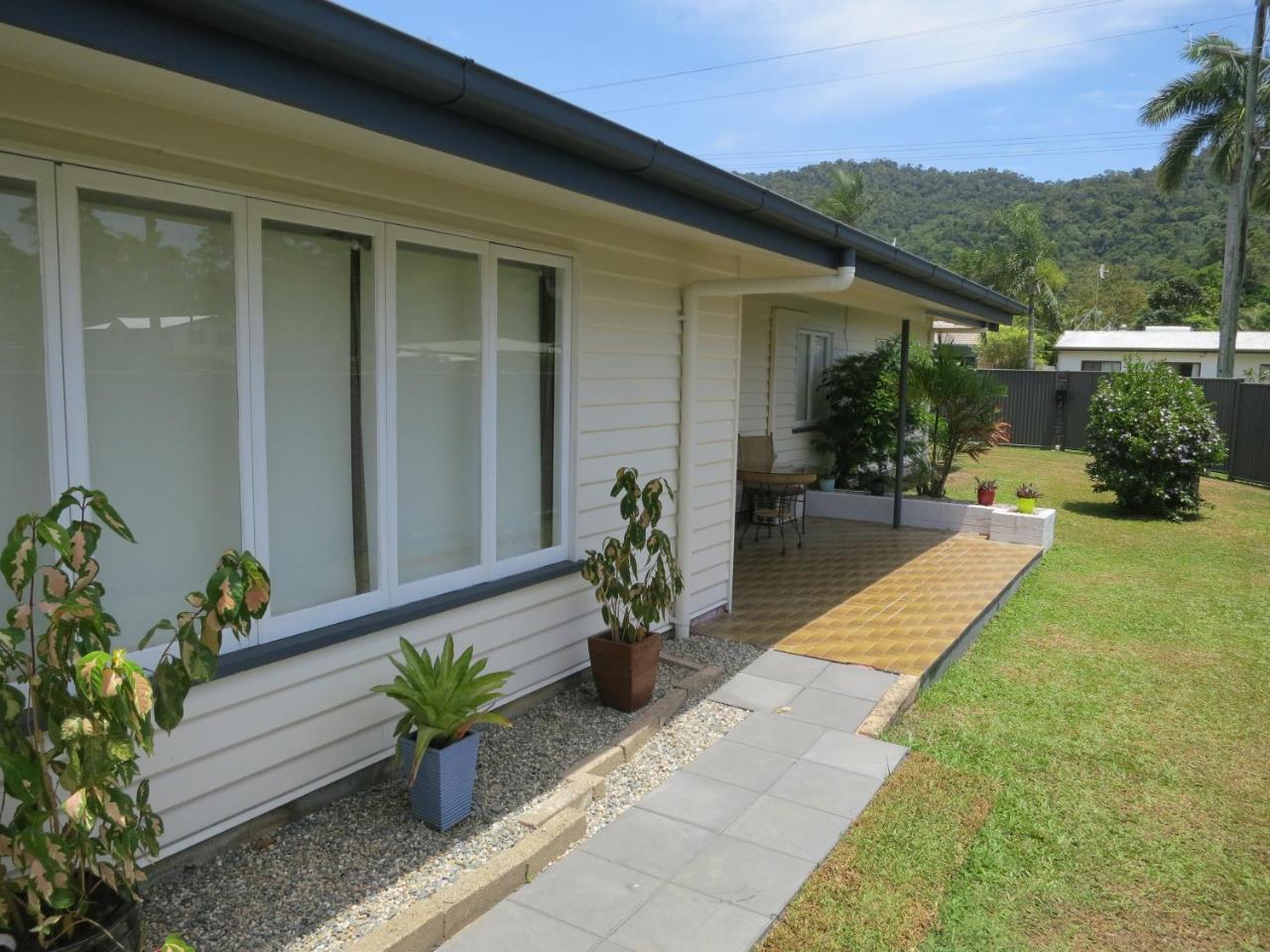 Edge Hill Clean & Green Cairns, 7 Minutes From The Airport, 7 Minutes To Cairns Cbd & Reef Fleet Terminal Kültér fotó
