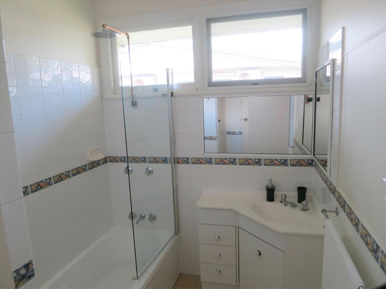 Edge Hill Clean & Green Cairns, 7 Minutes From The Airport, 7 Minutes To Cairns Cbd & Reef Fleet Terminal Kültér fotó